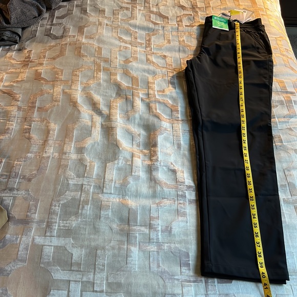 🌿 NWT Mountain Warehouse Pants - Picture 4 of 11